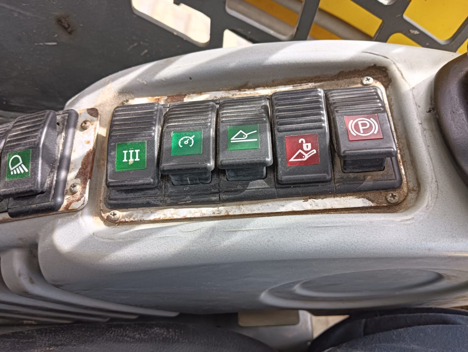 1713204494090