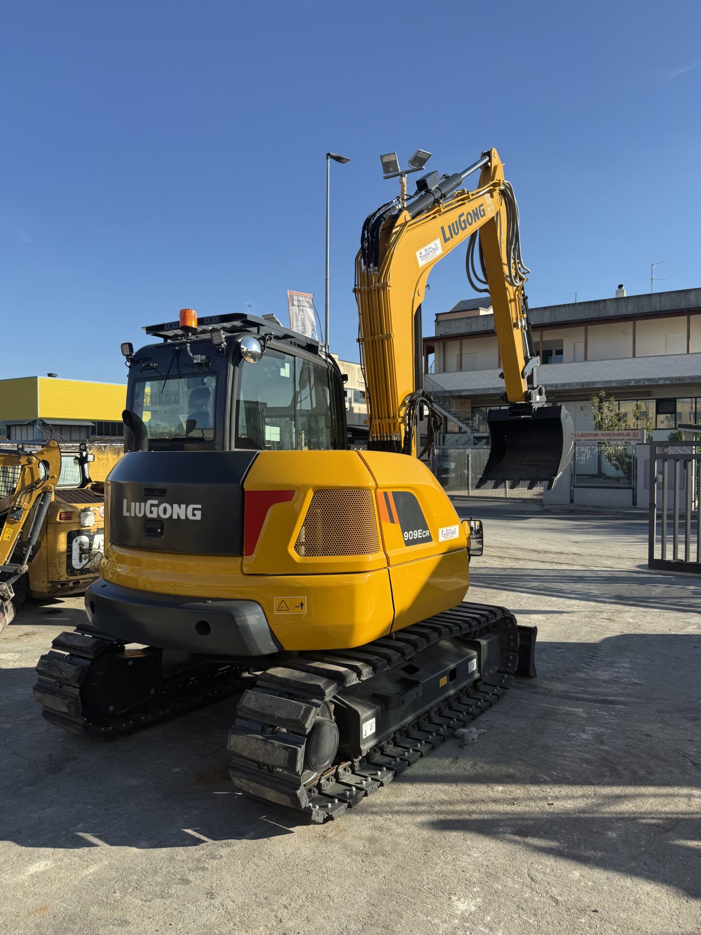 escavatore nuovo liugong